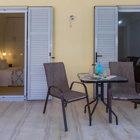 Casa Tsipa * Corfu (city)